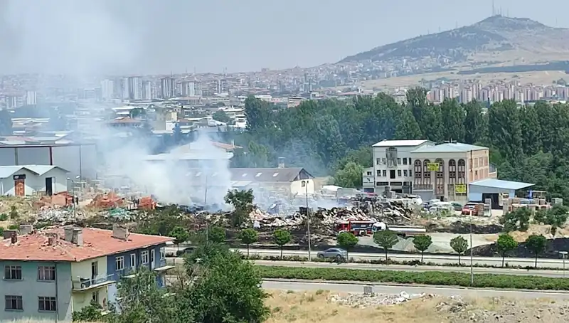 Otluk Alandaki Yangın, Depo Yangınına Neden Oldu: Olayın Detayları