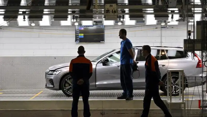 Volvo, Yeni Stratejisiyle Bazı Modellerinin Satışını Durdurdu!