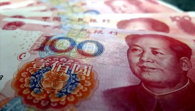 Yuan’ın Düşüşü: Çin Ekonomisi ve Küresel Pazar Üzerindeki Etkileri