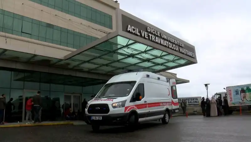 Kuzenine ve Oğluna Silah Tuttu: Kanlı Kavganın Ardından 1 Ölü, 1 Ağır Yaralı