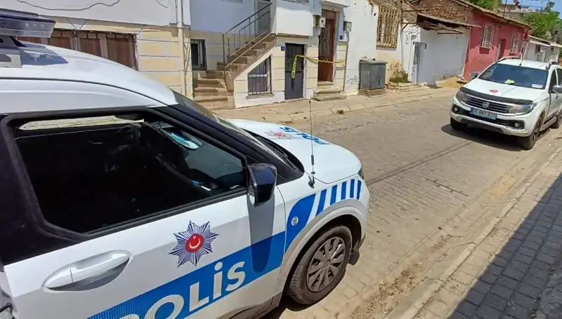 Evden Gelen Korkutucu Kokular, Üç Günlük Ölüm Vakasını Ortaya Çıkardı