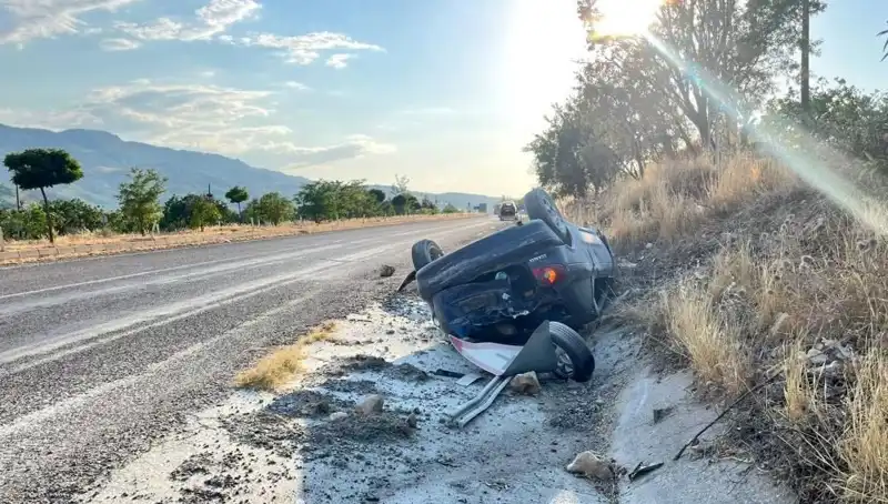 Adıyaman'da Takla Atan Otomobilin Yolculuğu: Kaza Anı ve Sonrası!