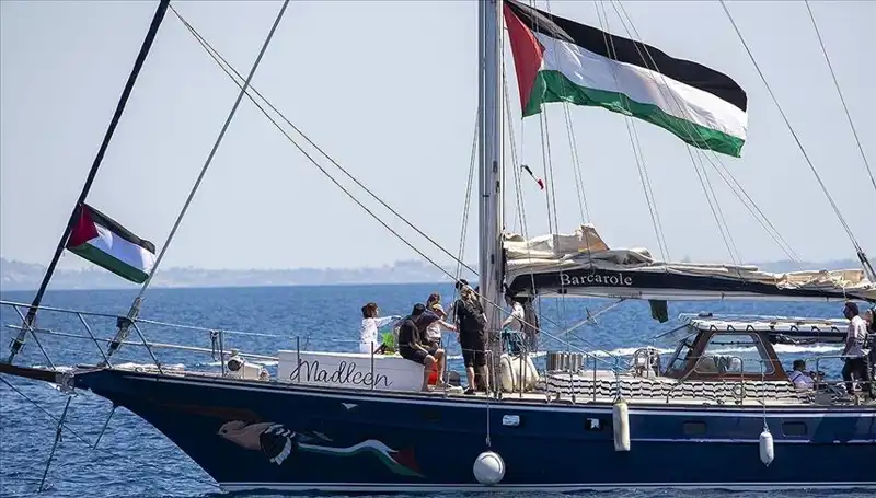 İstanbul'dan Gazze'ye: Madleen Gemisi'nin Misyonu ve Yolcuları
