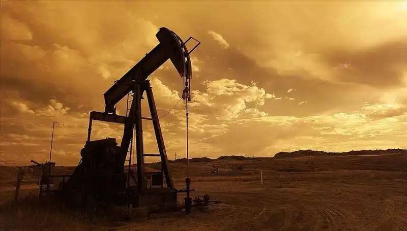 Orta Doğu'da Sıcak Geceler: Petrol Fiyatları Rekor Seviyelere Ulaşıyor