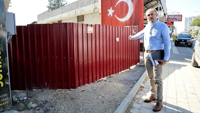 Tapulu Arazim diyerek Sokağı Kapatan Vatandaşın İsyanı
