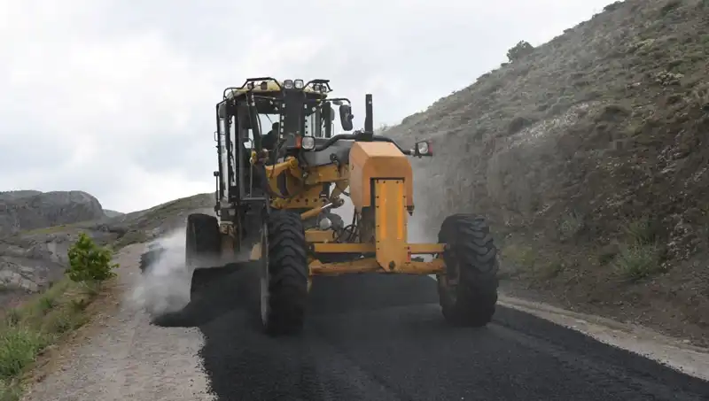 Gümüşhane Kalelerine Yeni Yol Açılıyor: Tarihi Zenginlik Keşfedilmeyi Bekliyor