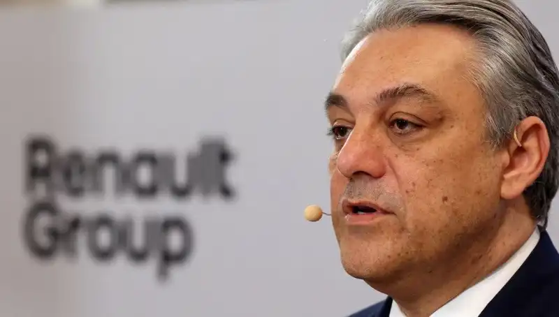 Renault’un Üst Düzey İstifası Şirketi Nasıl Etkileyecek?