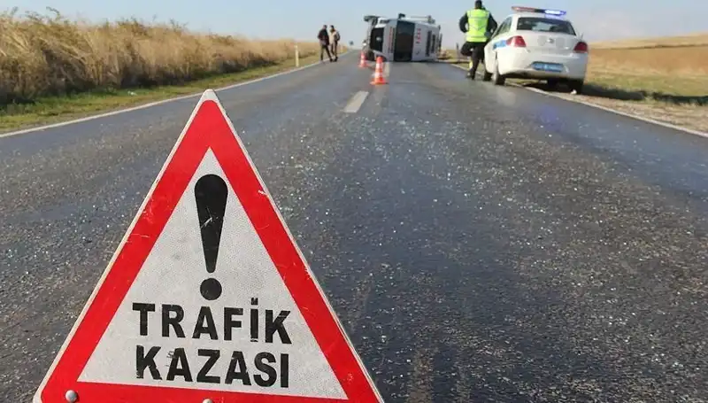 Niğde’de Zincirleme Kaza: 16 Kişinin Yaralandığı Olayın Ayrıntıları