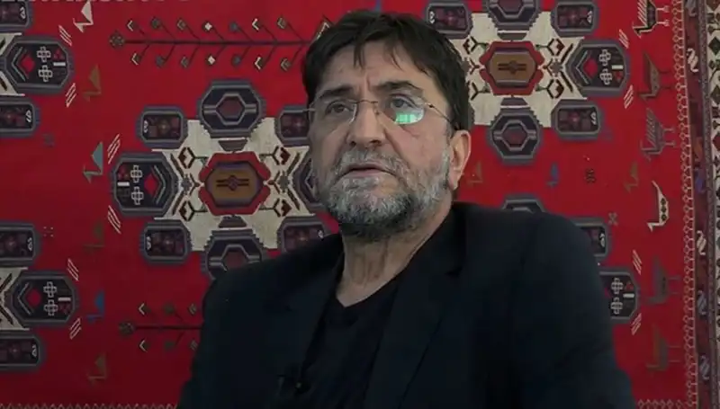 Gazeteci Nihat Genç Hayatını Kaybetti: Türk Medyası Büyük Bir Kayip Yaşadı