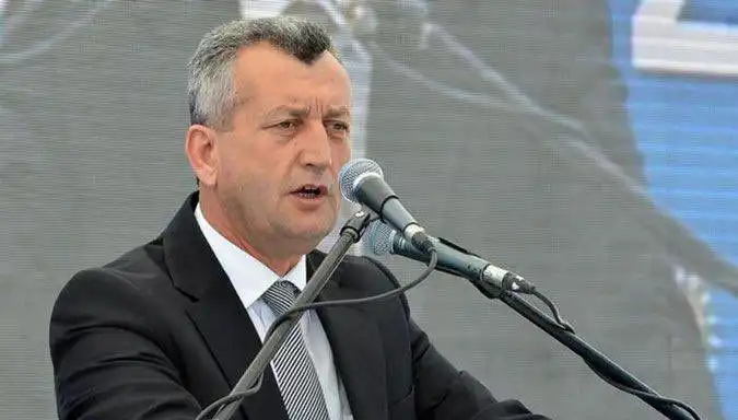 Eski Menemen Belediye Başkanı Tahir Şahin'in Hayatını Kaybetmesi: Şok ve Taziyeler